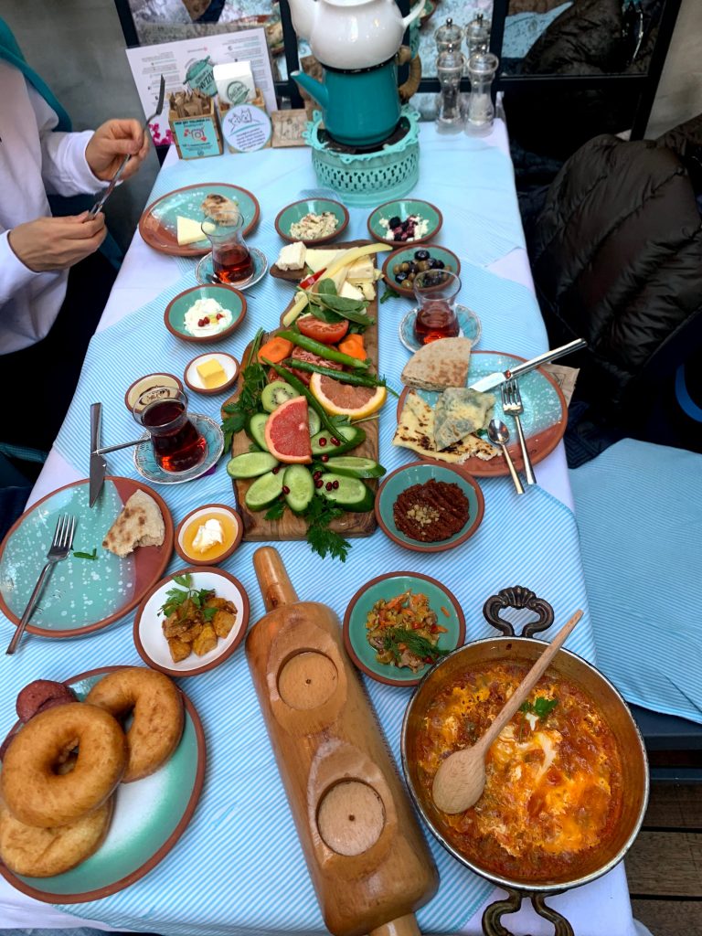 7 Tipps für deinen nächsten Istanbul-Trip: Bazlama Kahvaltı